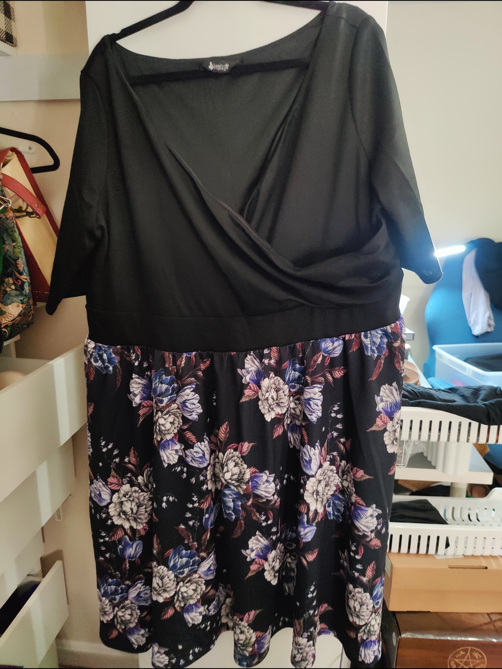 Lady Vintage Fit-and-Flare Floral Skirt Dress - Size 26 / 28
